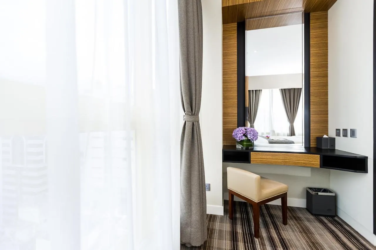 Eco Tree Hotel Causeway Bay Hongkong 4*,