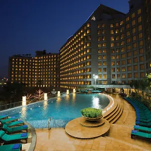 4* Hotel Harbour Plaza Metropolis